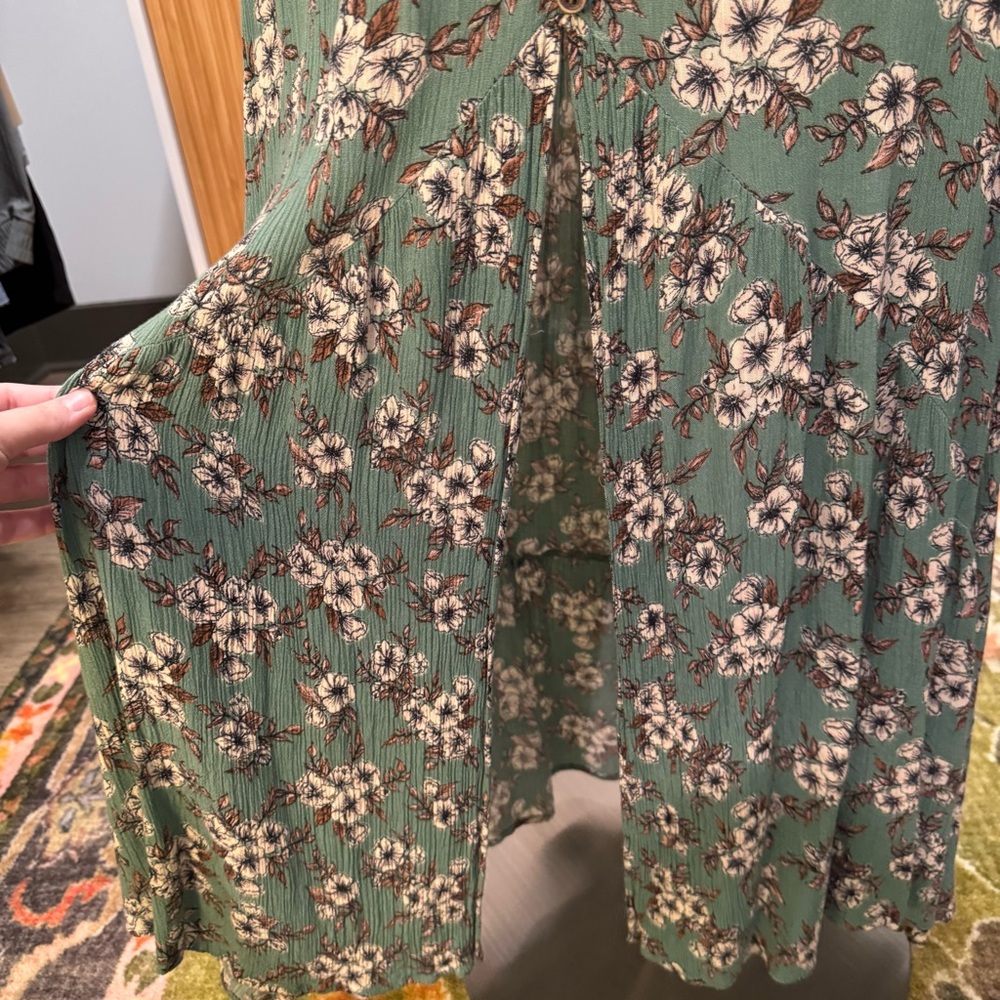 Earthbound Trading Co. Teal Floral Maxi Skirt Small - Picture 9 of 10